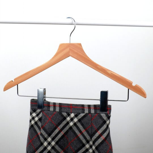 cedar skirt hanger 1008 4